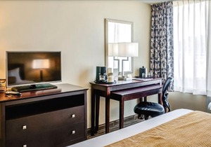 Mountaineer Casino, Racetrack & Resort