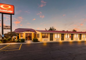 Econo Lodge Norwalk