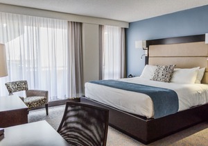 Ottawa Embassy Hotel & Suites