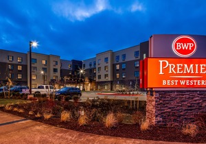 Best Western Premier Hotel at Fisher's Landing