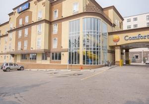 Comfort Inn and Suites University