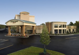 Courtyard by Marriott Canton