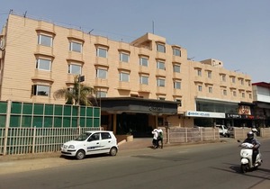 Hotel Shelter