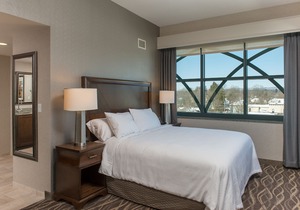 Embassy Suites Saratoga Springs