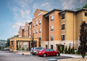 Best Western Plus Franciscan Square Inn & Suites Steubenville