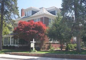 Red Lion Bed & Breakfast