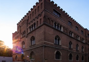 Babila Hostel & Bistrot