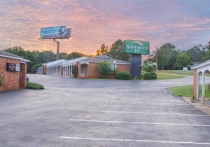 Americas Best Value Inn & Suites Forsyth