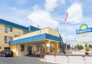 Days Inn by Wyndham Bellingham