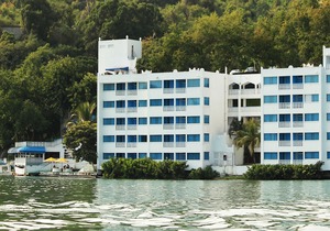 Villa Bejar Tequesquitengo