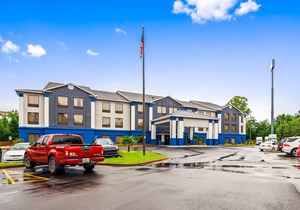 Best Western Plus McDonough Inn & Suites