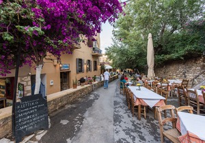 Elia Portou Due