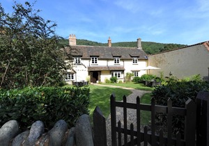 Cross Lane House