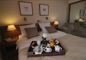 Achillion Hotel