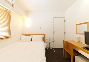 7 Days Hotel