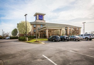 Sleep Inn & Suites East Chase