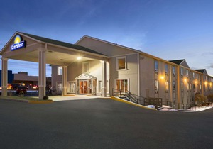 Days Inn by Wyndham Woodstock