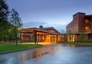 Topnotch Resort
