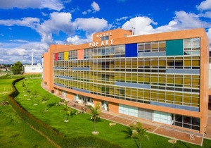 Pop Art Hotel Tocancipá y Centro de Convenciones