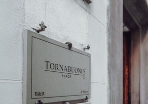 Tornabuoni Place