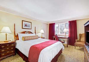 Ramada by Wyndham Seekonk Providence Area
