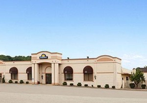 Days Inn by Wyndham Keene NH