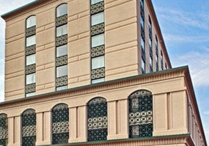 Courtyard by Marriott Stamford Downtown