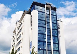 Hotel Vier Jahreszeiten Lübeck