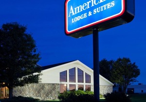 AmericInn by Wyndham Cedar Falls