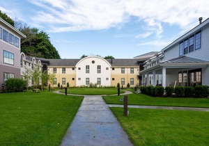 Briar Barn Inn