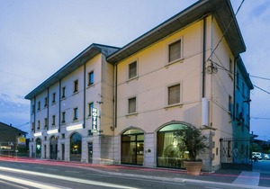 Hotel Postumia
