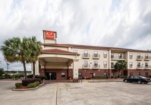 Econo Lodge Inn & Suites Beaumont