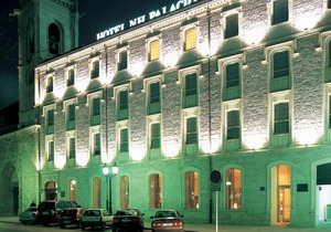 NH Collection Palacio de Burgos