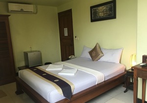 Star Wood Inn