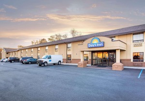 Days Inn by Wyndham Iselin / Woodbridge