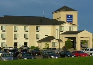 AmericInn by Wyndham Rochester Airport