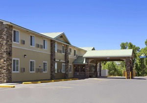 Days Inn & Suites by Wyndham Gunnison