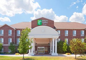 Magnuson Hotel Commerce