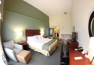 Holiday Inn Express Hotel & Suites Cocoa, an Ihg Hotel