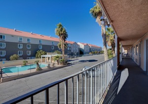 Aviation Inn
