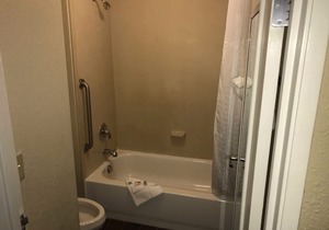 Quality Inn & Suites Ann Arbor Hwy 23
