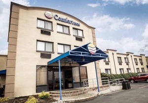 Comfort Inn Edgewater on Hudson River