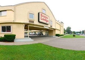 Econo Lodge Cortland