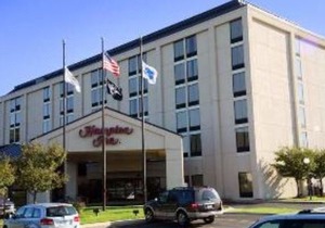 Hampton Inn Chicago-Carol Stream