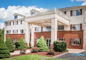 Days Inn by Wyndham Norton