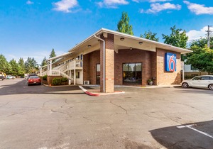 Motel 6-Vancouver, WA