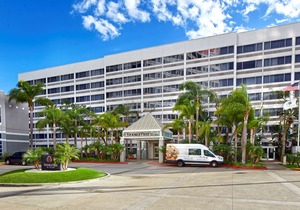 DoubleTree by Hilton LAX - El Segundo