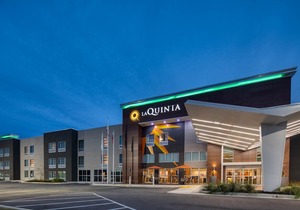 La Quinta Inn & Suites by Wyndham Perry
