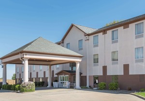 Baymont by Wyndham Highland
