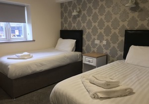Alcester Inn
